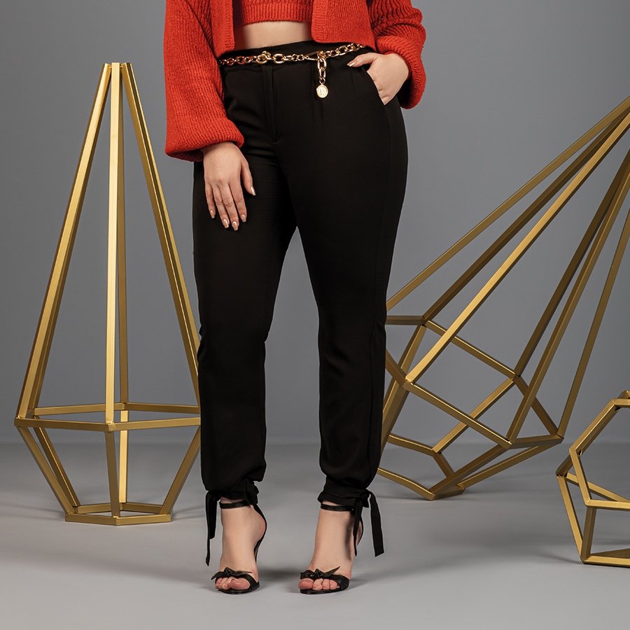 Calça Plus Size Cenoura Elegance 21889 | J22 Moda Plus Size
