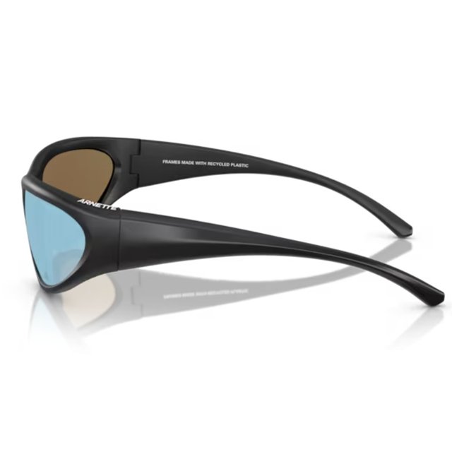 Óculos de Sol Curvado Arnette Nineteetwo AN4352 Preto Brilho