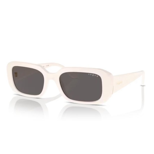 Óculos de Sol Vogue VO5565S Branco Marfim Retangular Feminino