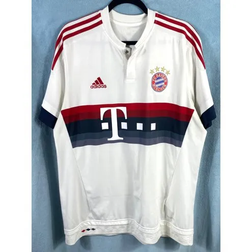 Camisa do Bayern de Munique 2015/16 - Away