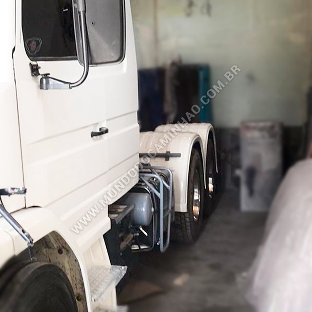 Caminhão articulado série SAT  Altamente adaptável com tração