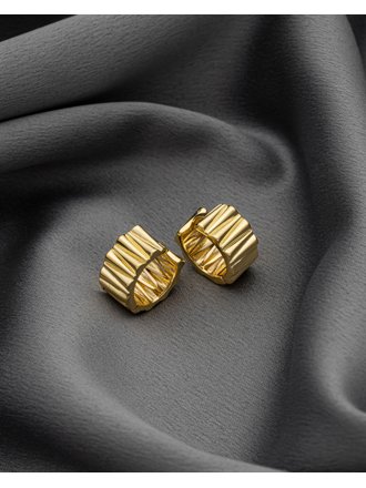 Brinco Argola Larga Plissada Folheado a Ouro 18K