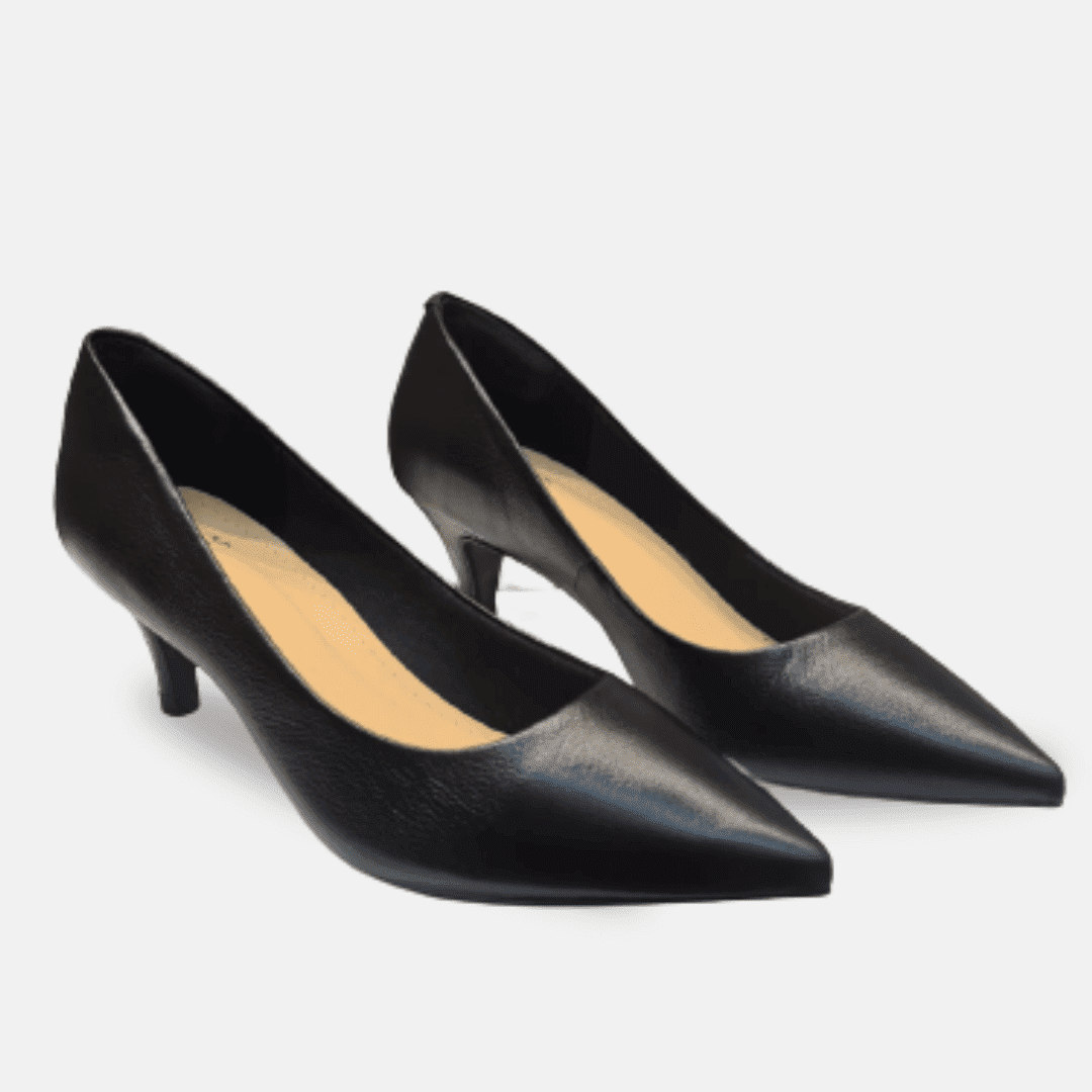 Scarpin preto online salto baixo confort