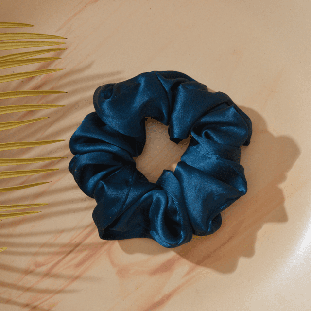 Passo a passo para usar nosso Scrunchie Modelador! Ele é tudo para