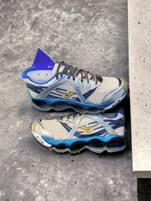 Tênis Mizuno Wave Prophecy One 