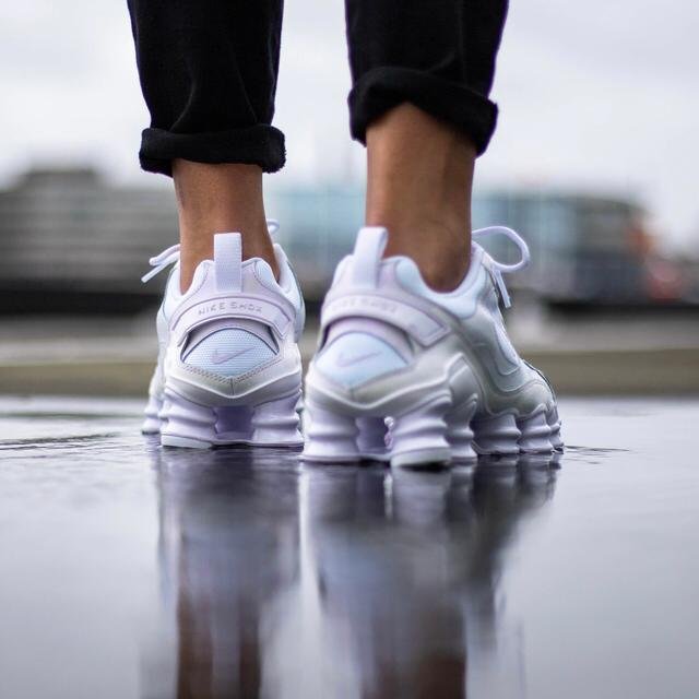 nike tl nova white
