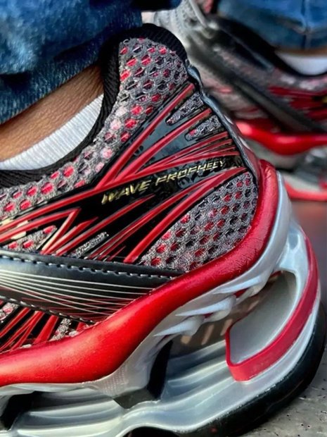 Tênis Mizuno Wave Prophecy One 