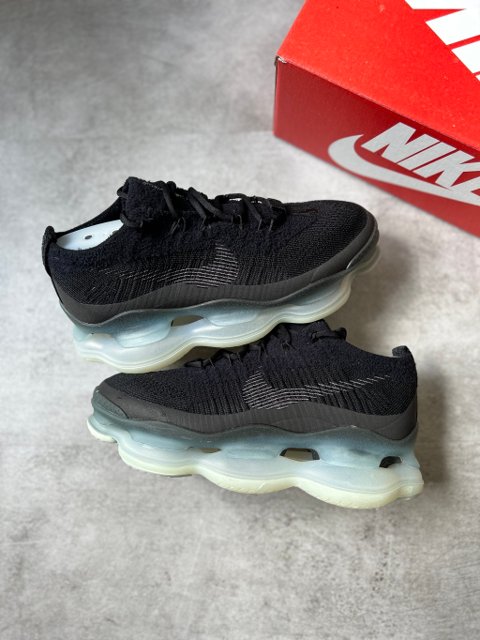 Vapor store air maxes