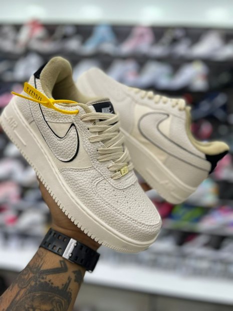 Air force 1 07 lux vandalized 2025