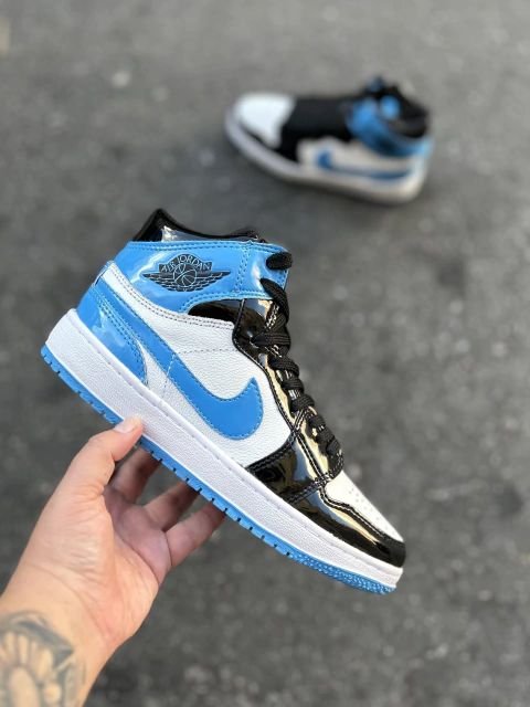 Tênis Nike Air Jordan 1 High GS Patent Bred Verniz Importado Tênis Nike Air Jordan 1 High GS Patent Bred Verniz Importado