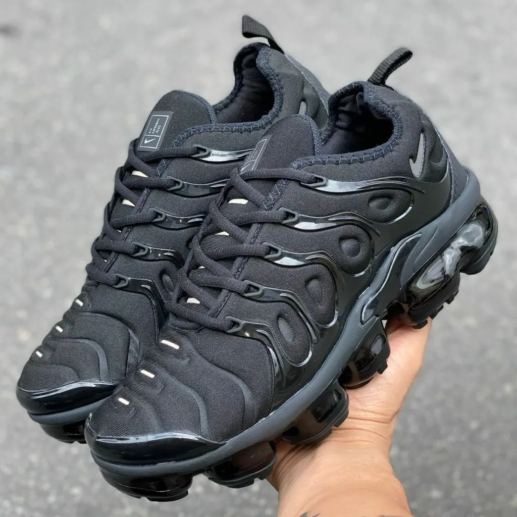 Vapormax 2024 plus triple