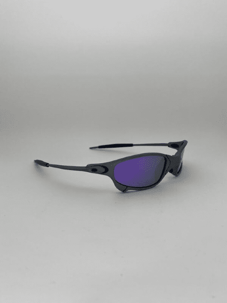 ÓCULOS DE SOL OAKLEY JULIET - LENTE ROXA PURPLE ARMAÇÃO CINZA oakley  78EA7E1