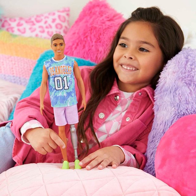 Barbie Ken Roupas e Acessórios Macacão Verde Saia Pink HJT40 Mattel
