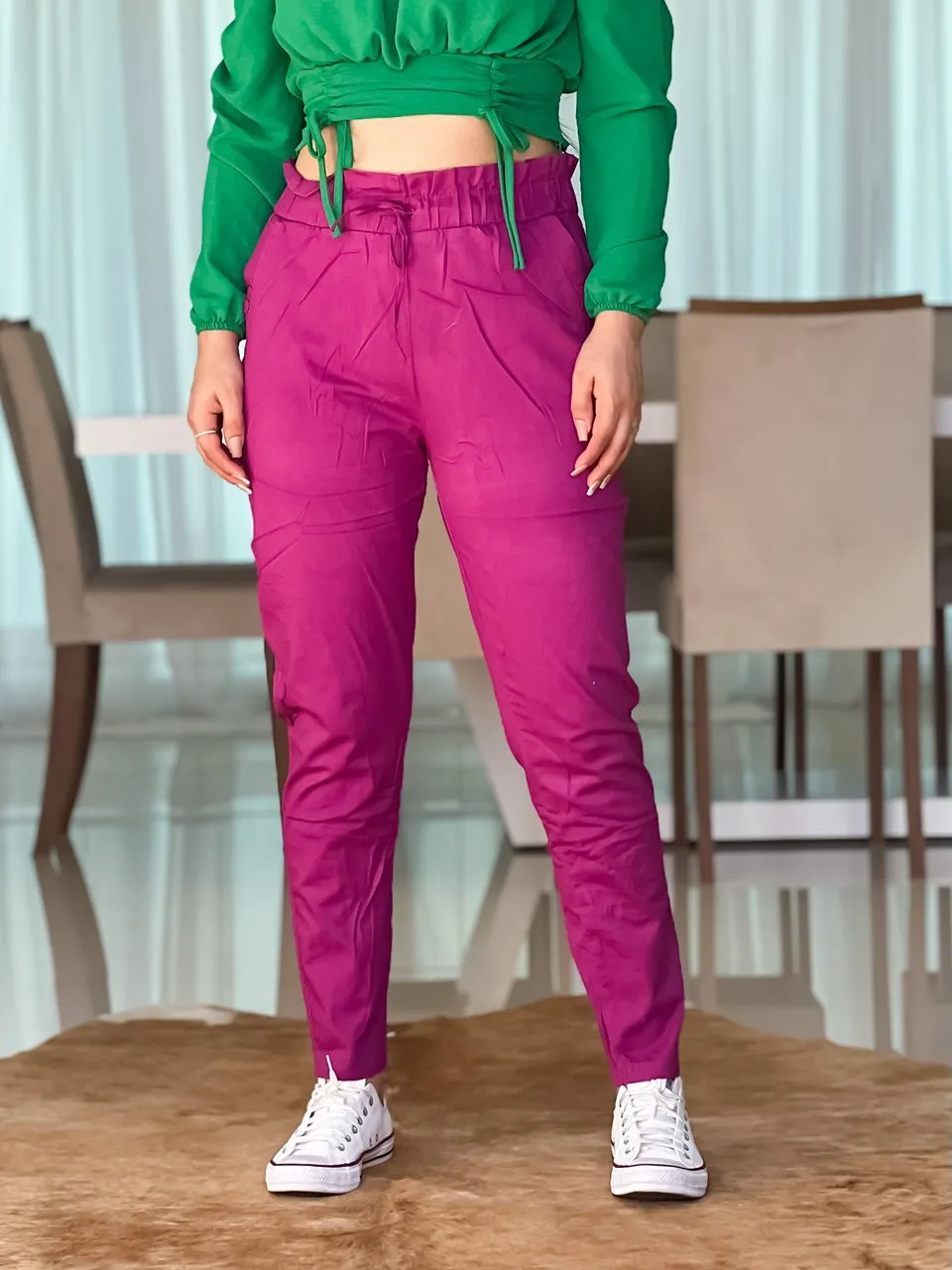 Calça Feminina Moom Elástico na Cintura com Bolso Faca e Botões Color  Fúcsia - T701