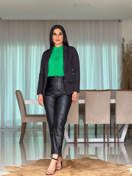 Tênis Branco Camisa Blazer E CalÇa Jeans Jeans Homem All Star