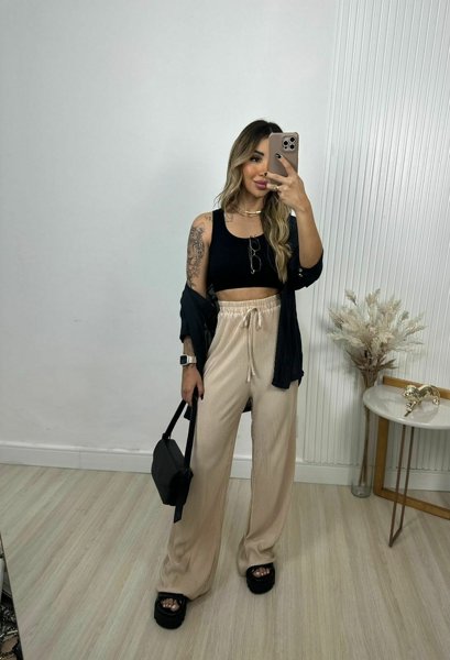 Calça Pantalona Plissada Nude Iara Fashion1