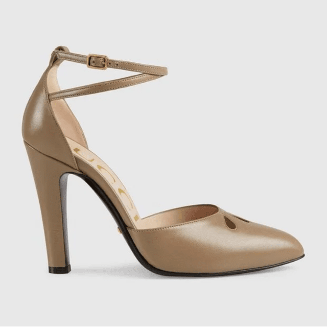 Kit leather pump