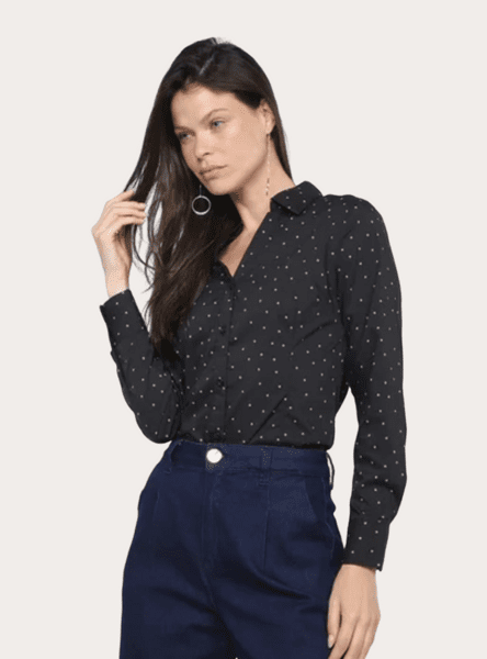 Camisa poá hot sale feminina