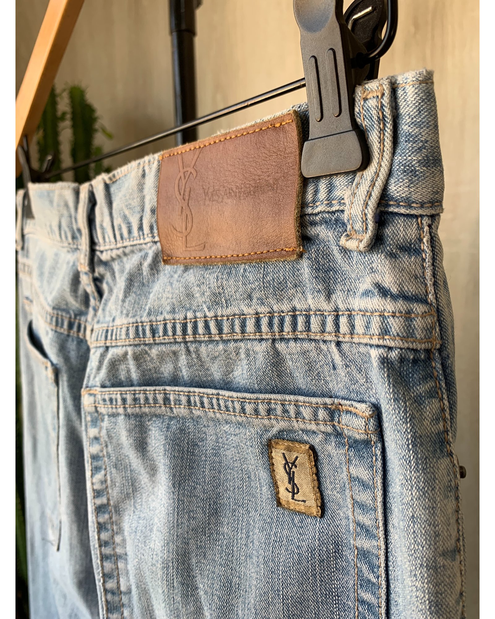 Calça Jeans Feminina YSL Corte Reto Elegância Tradicional Yves