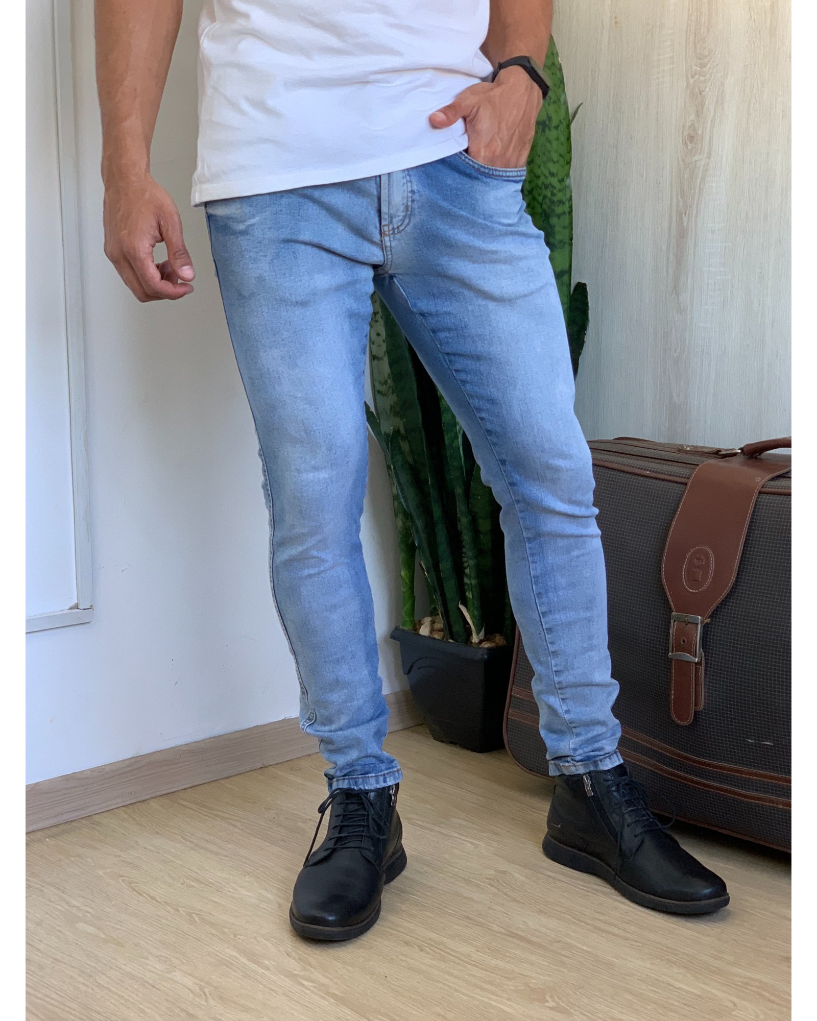 Calça Jeans Masculina Super Skinny Com Zíper Estica e Ajusta no Corpo Bluesteel
