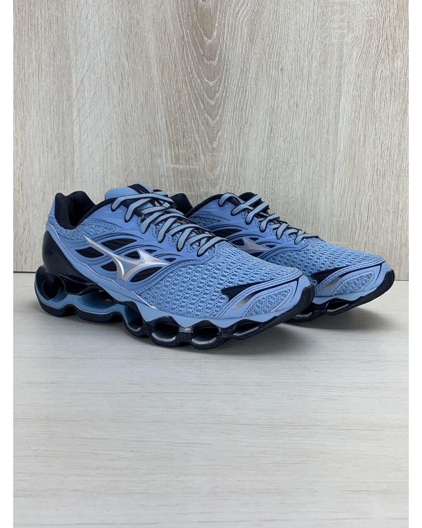 Tênis Mizuno Wave Prophecy 11S Amortecimento e Estilo Brechó