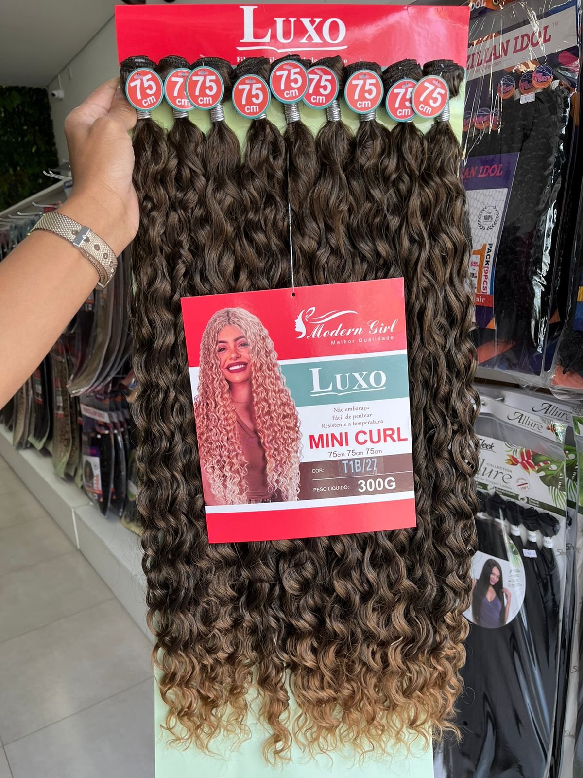 Cabelo tecido cacheado bio vegetal goivo T2/27 - modern girl em Promoção na  Americanas