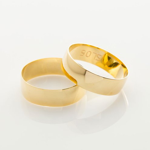 Alianças Ouro 10k Lisa com Pedra Noivado Casamento