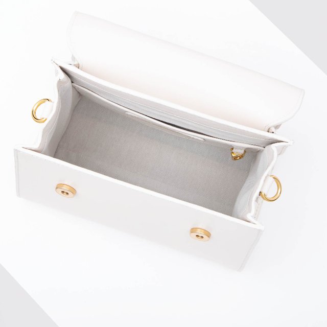 bolsa box off white