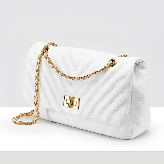 white quilted leather bolsa