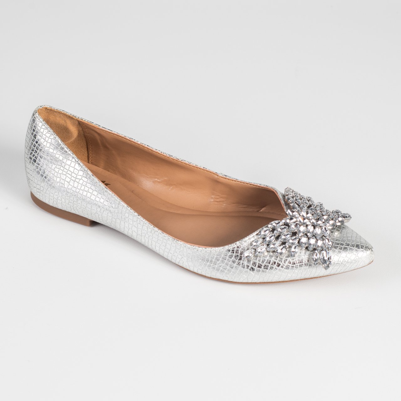 sapatilha com pedras