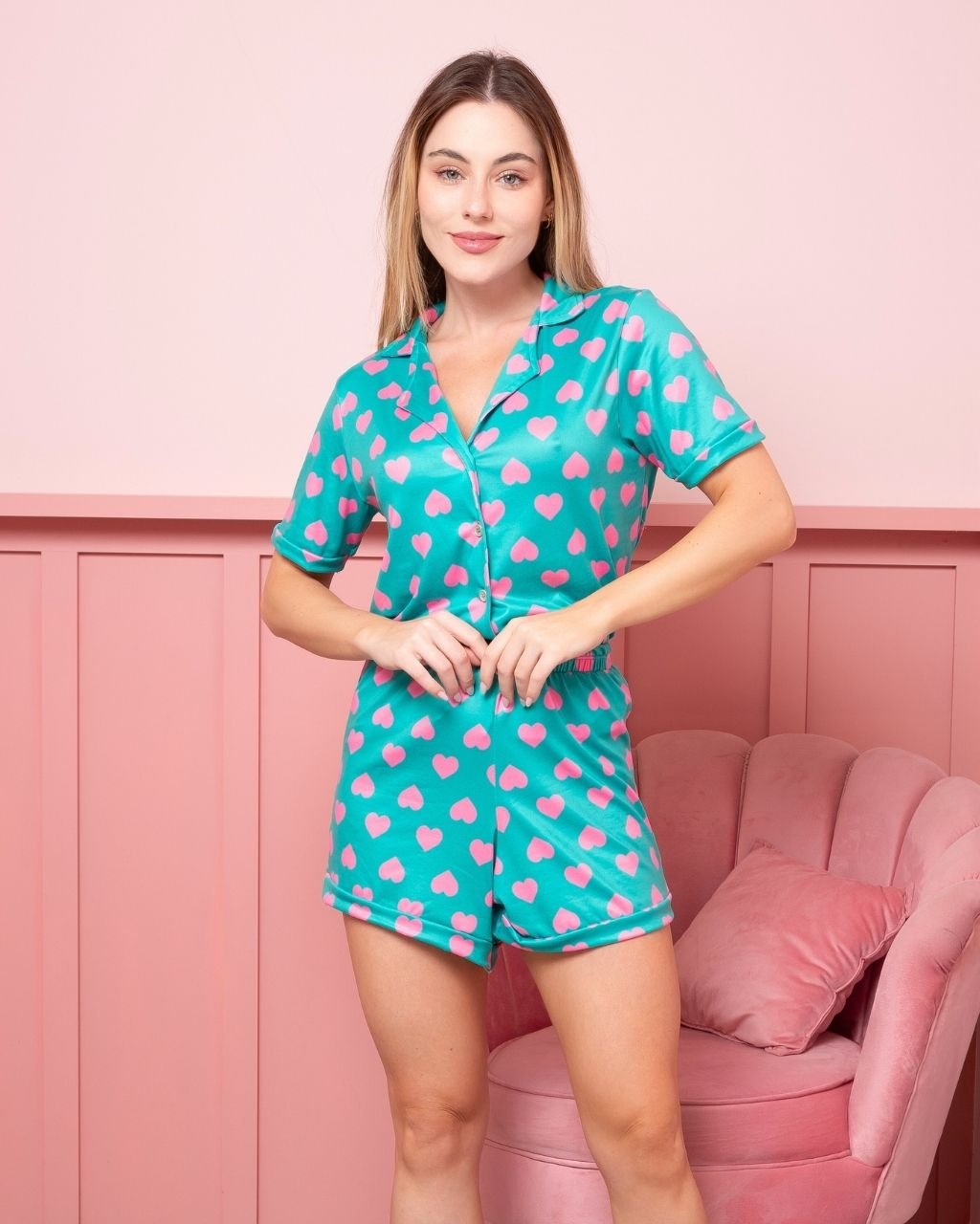 Pijama Americano de Botões com Shorts e Manga Curta Coração Candy