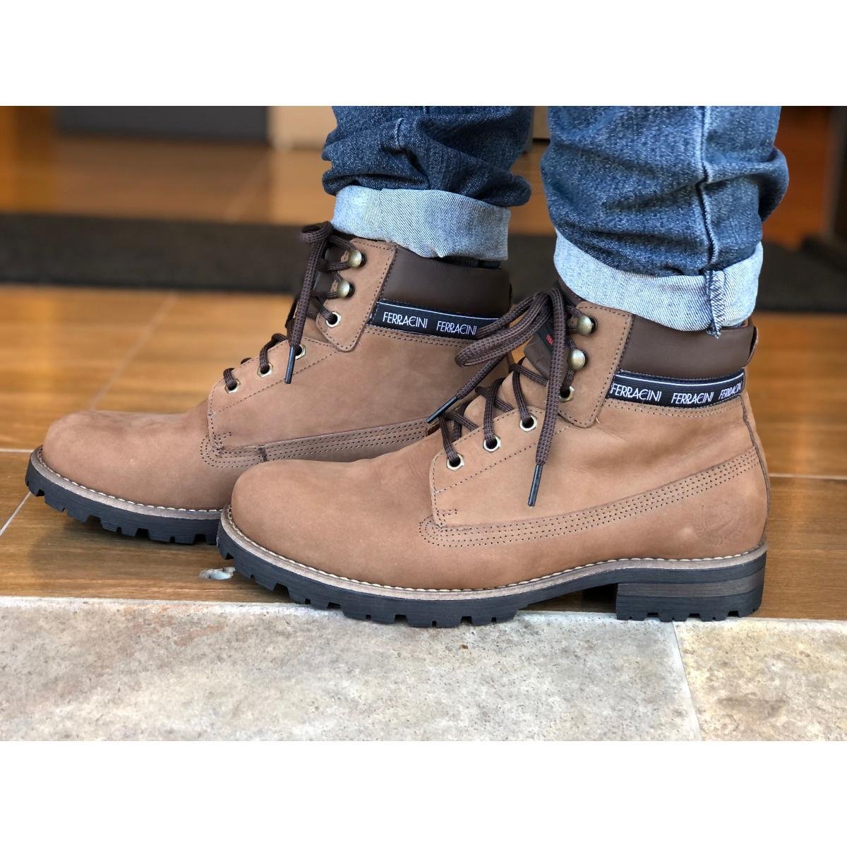 Bota Ferracini Compass é na Código B Calçados e Confecções | Código B  Calçados