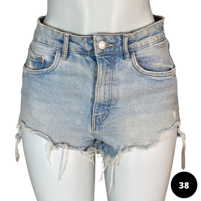 Zara, Shorts