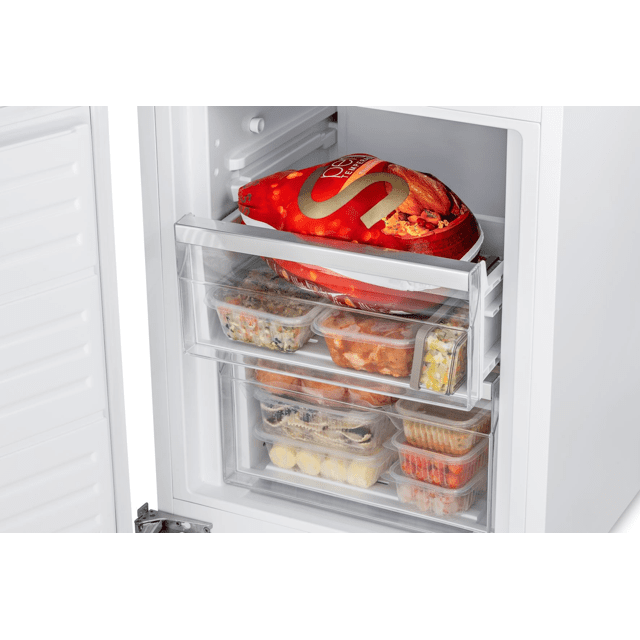 Refrigerador de Embutir e Revestir Tecno Original TR26 BRDA 243 Litros 220V
