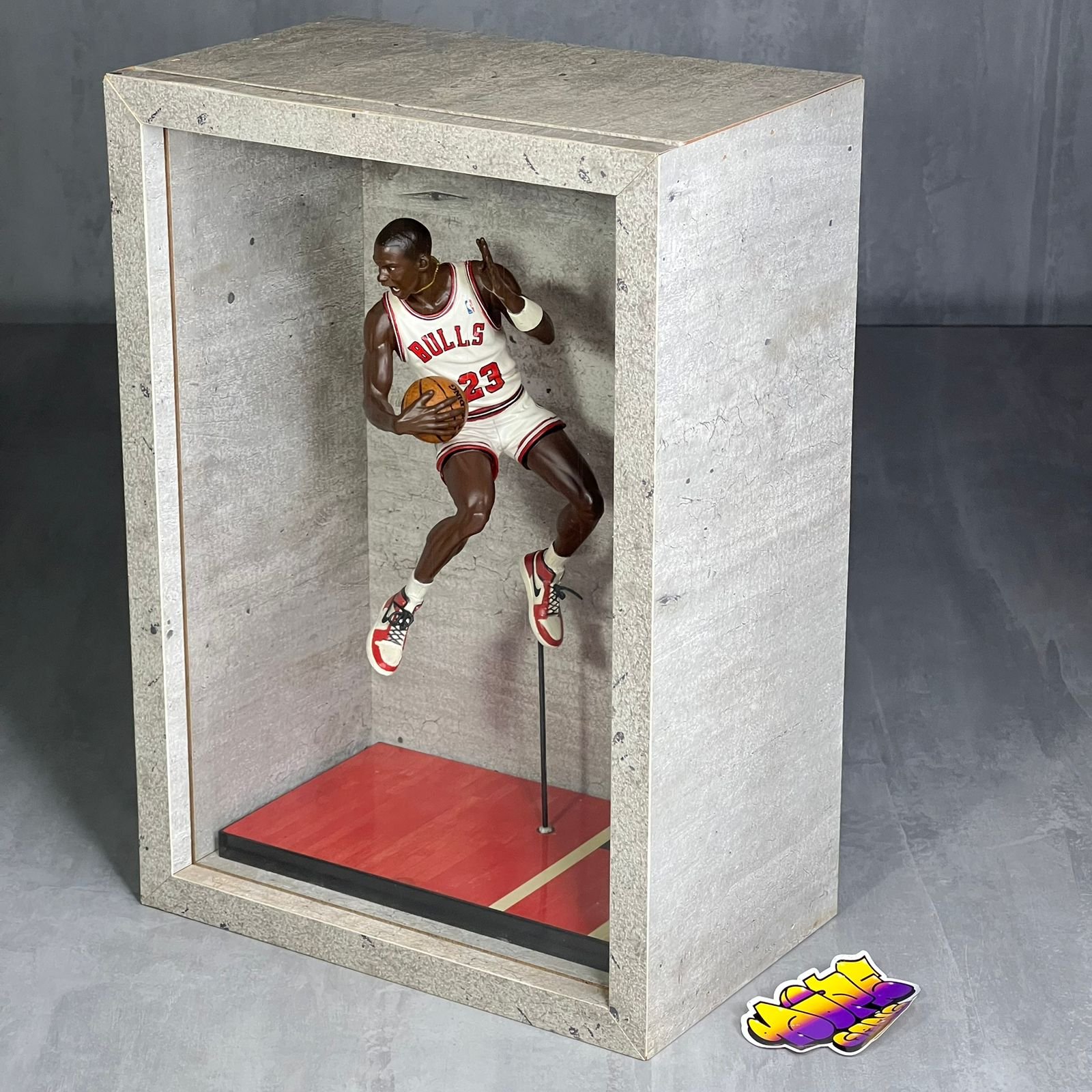 2008 Chicago Bulls 80s Michael Jordan 23 Upper Deck Action Figure