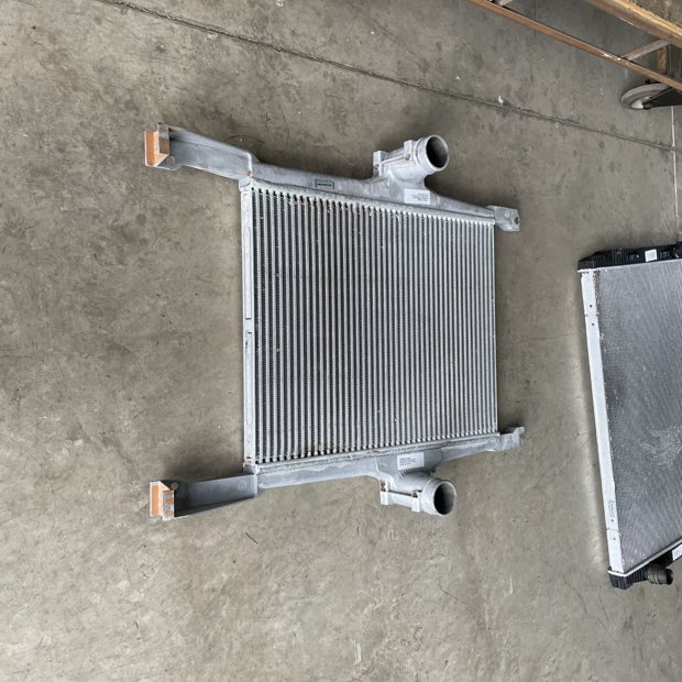 41214448 Intercooler Iveco Stralis | Demolidora Forte