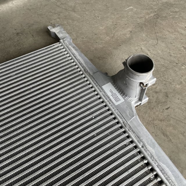 Intercooler Iveco Stralis | Demolidora Forte