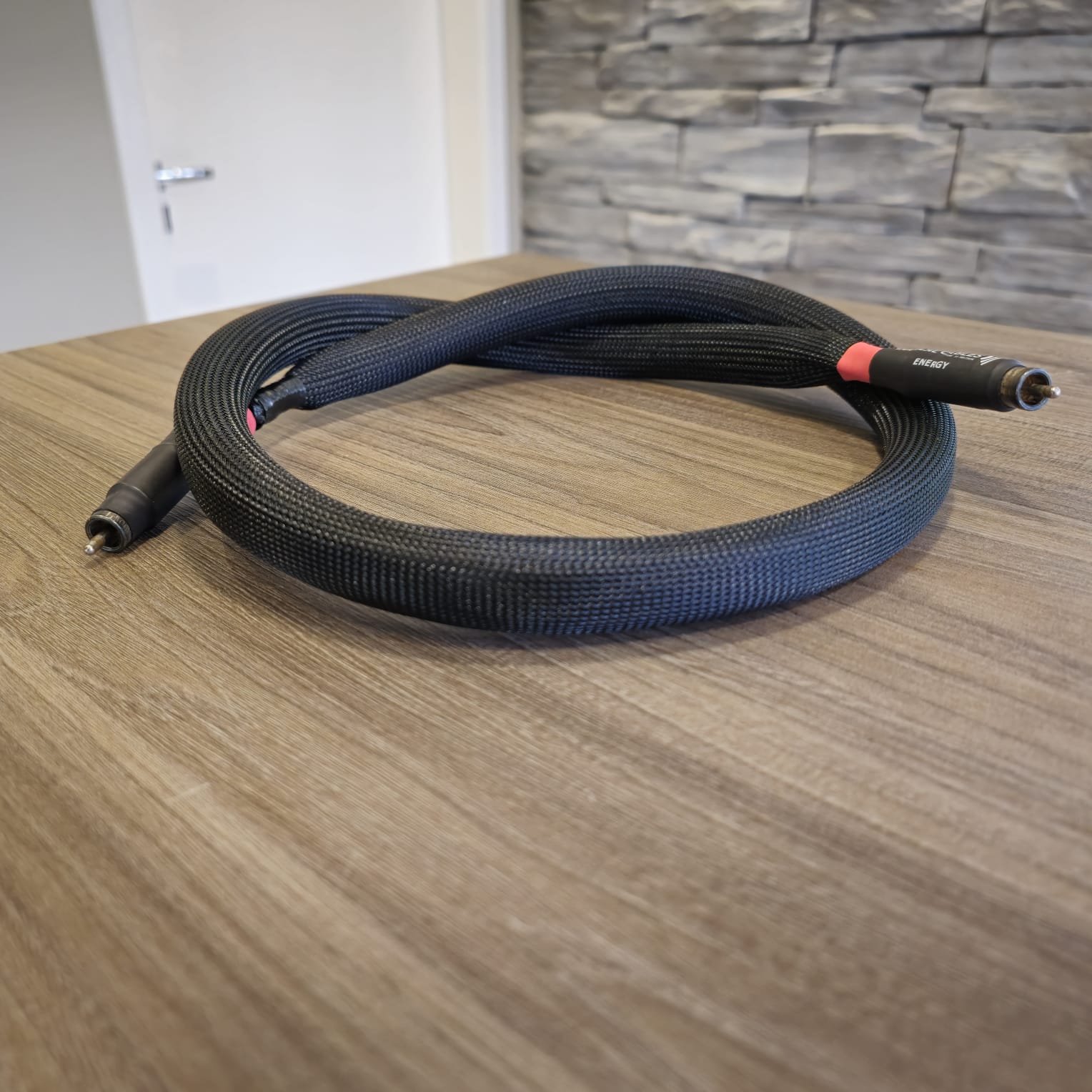 Cabo Interconnect Logical Cables Energy - RCA - 1m - Seminovo | AudioTAG