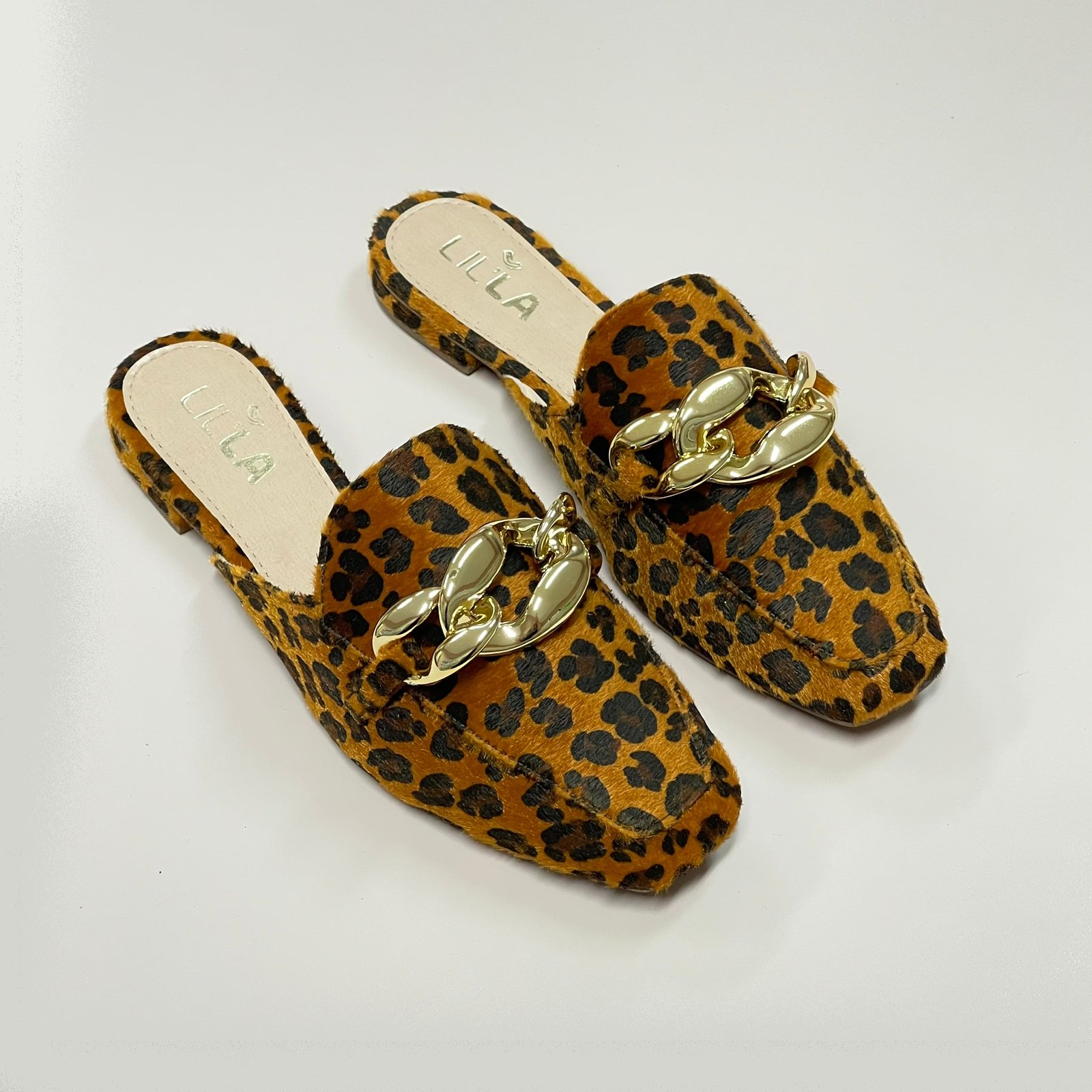 Mule feminino hotsell com pelo