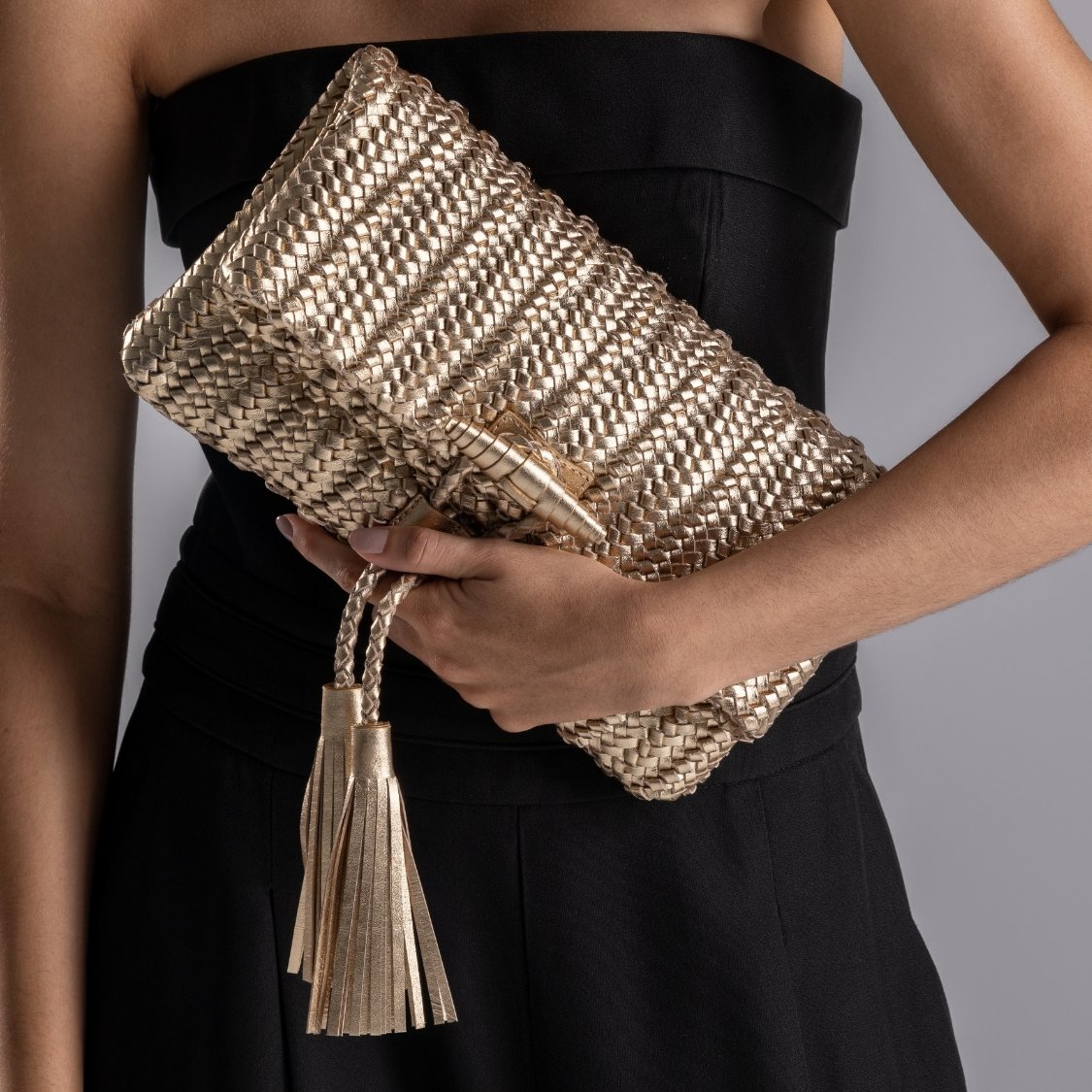 Clutch Tressê Couro | MANNFA SHOES