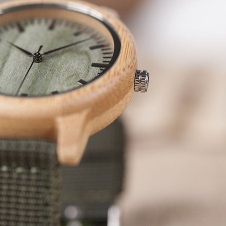 Relógio de Madeira Ginkgo Verde - Bobo Bird