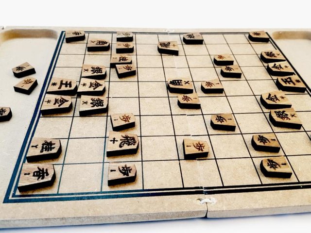 Shogi o Xadrez Japonês - Jogo de madeira para 2 jogadores Mitra