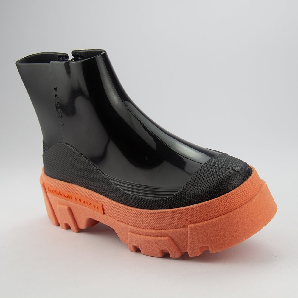 Bota Wave | Voices Culture