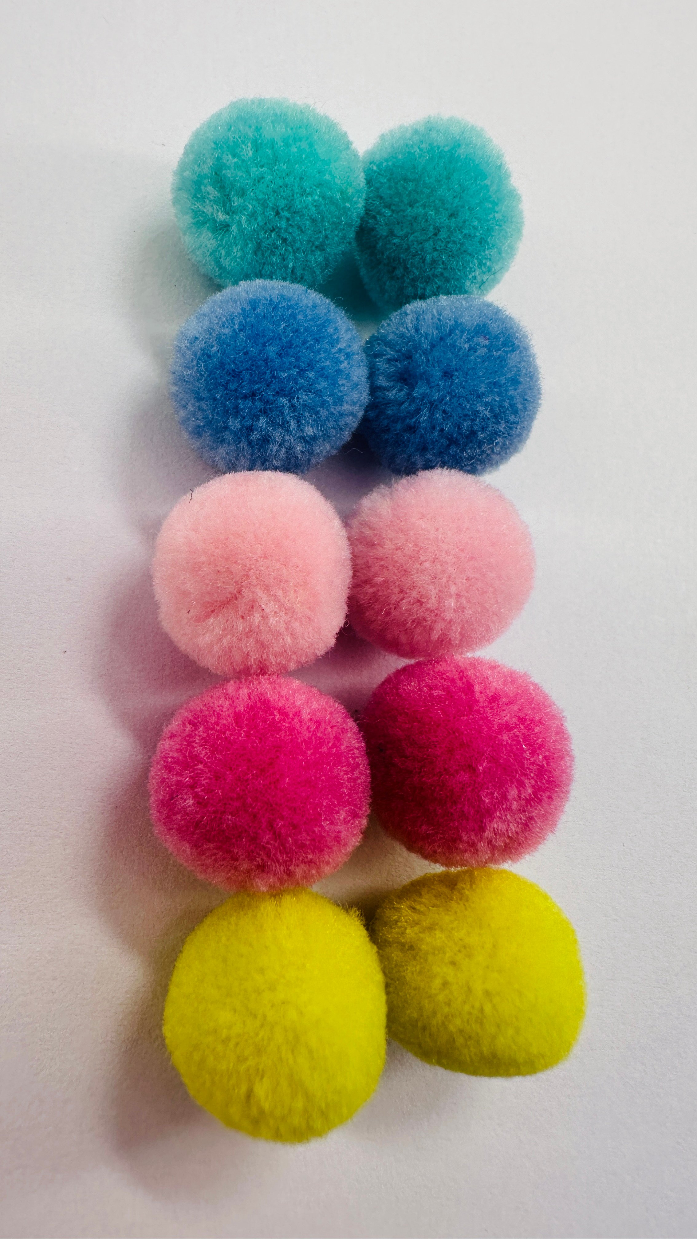 POMPOM COLORIDO G | Moldes de Silicone Angélica Barbosa