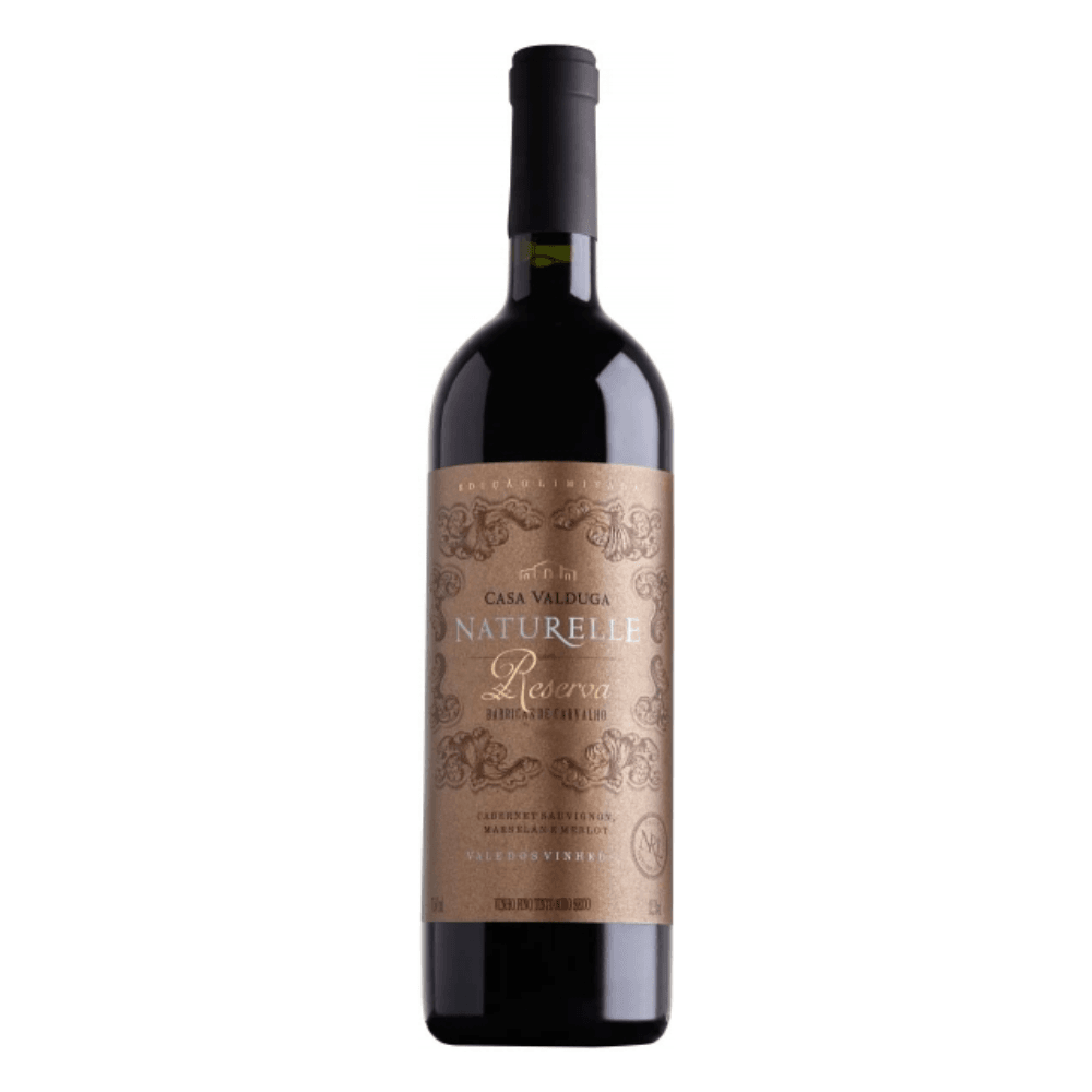 Vinho Casa Valduga Tinto Meio Seco Brasil Naturelle Reserva Cabernet Sauvignon, Marselan, Merlot 750ml