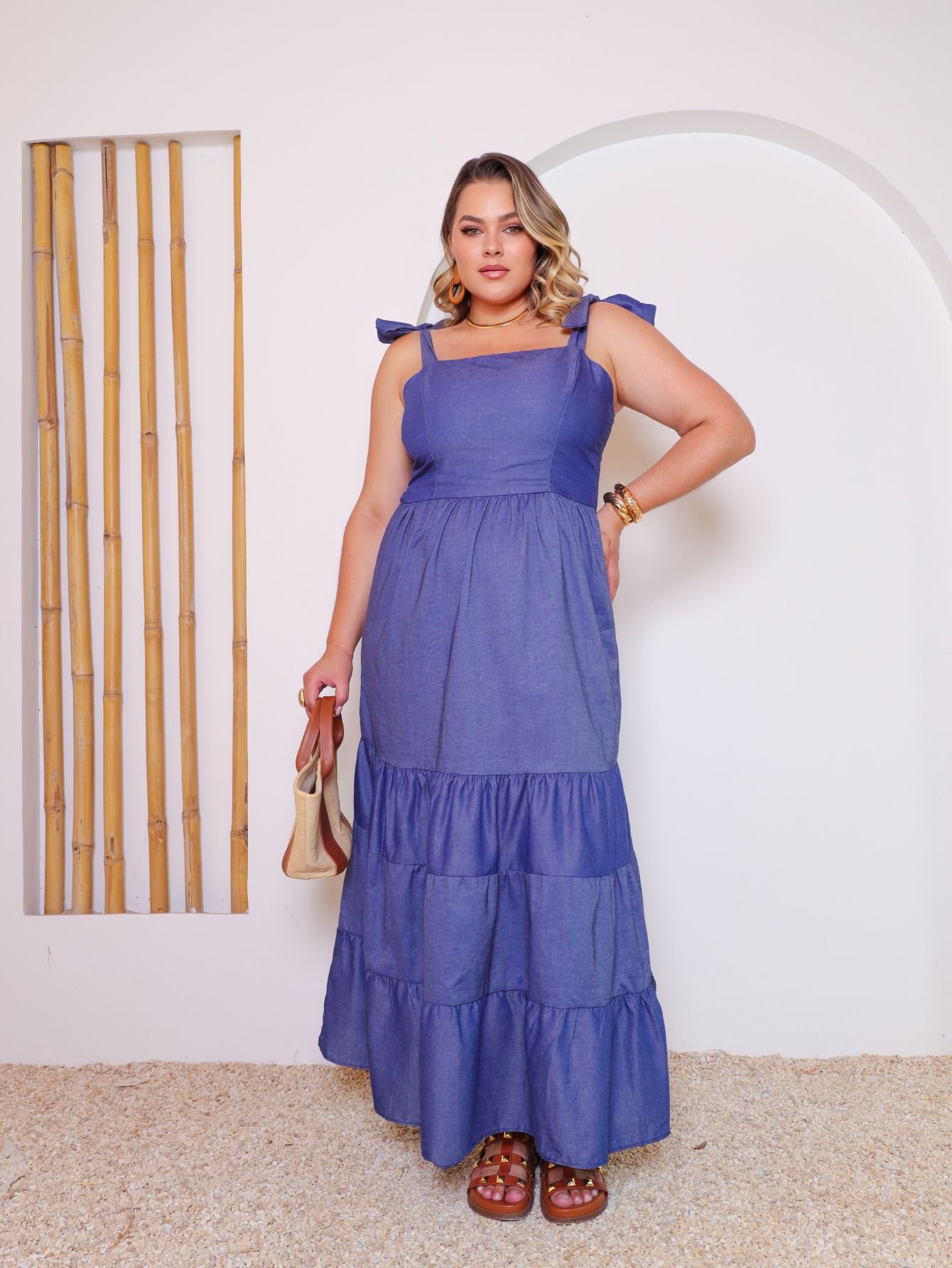 Vestido Três Marias Plus Size Com Alças de Amarrar Woman Village
