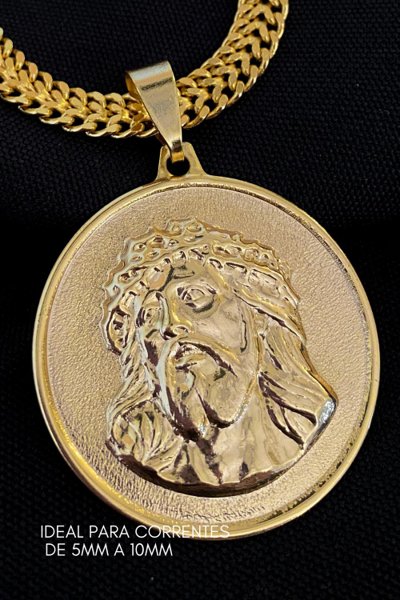Pingente Medalha Face de Cristo Tipo 2 Grande - 4x4cm - 5,3g - Banhado A Ouro 18k