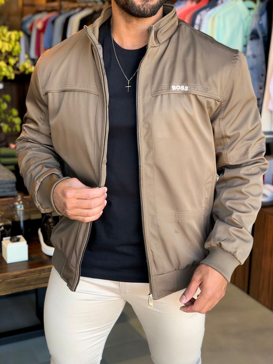 Jaqueta Hugo Boss Logo Peito Marrom