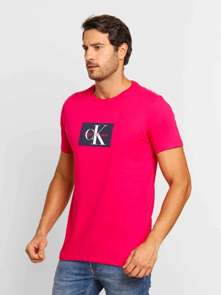 camiseta-calvin-klein-jeans-logo-central-sale-rosa-3