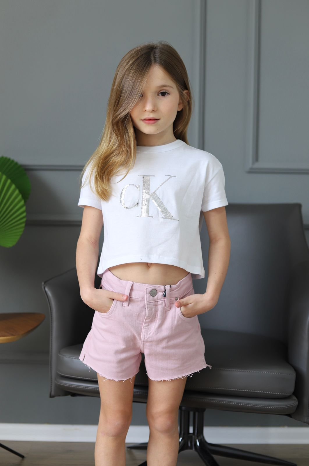 Camiseta Cropped Calvin Klein Jeans C/ Paete Branca Infantil